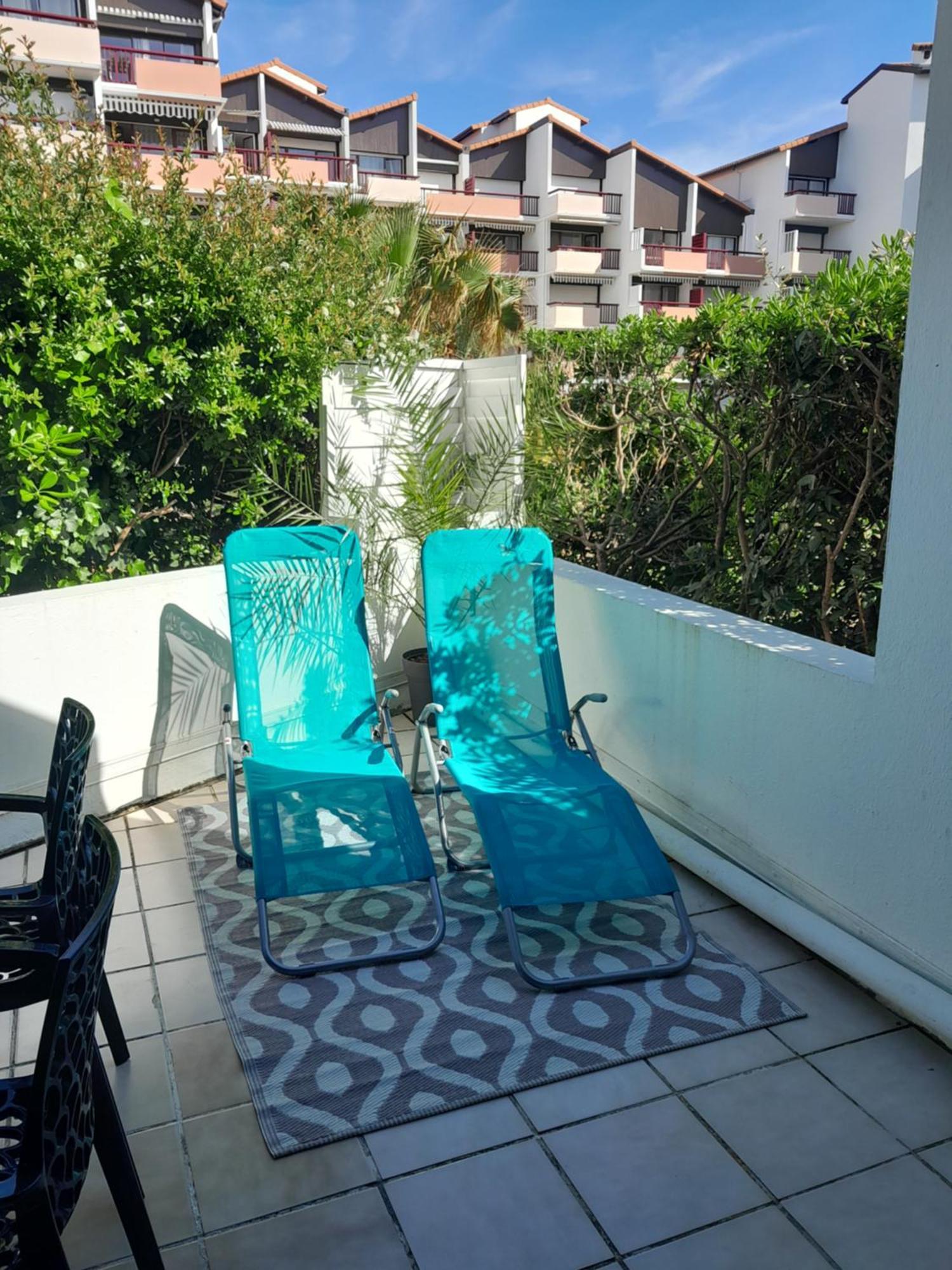 شقة Joli 2 Pieces Sur Le Port Avec Piscine, Terrasse, Parking كابروتو المظهر الخارجي الصورة